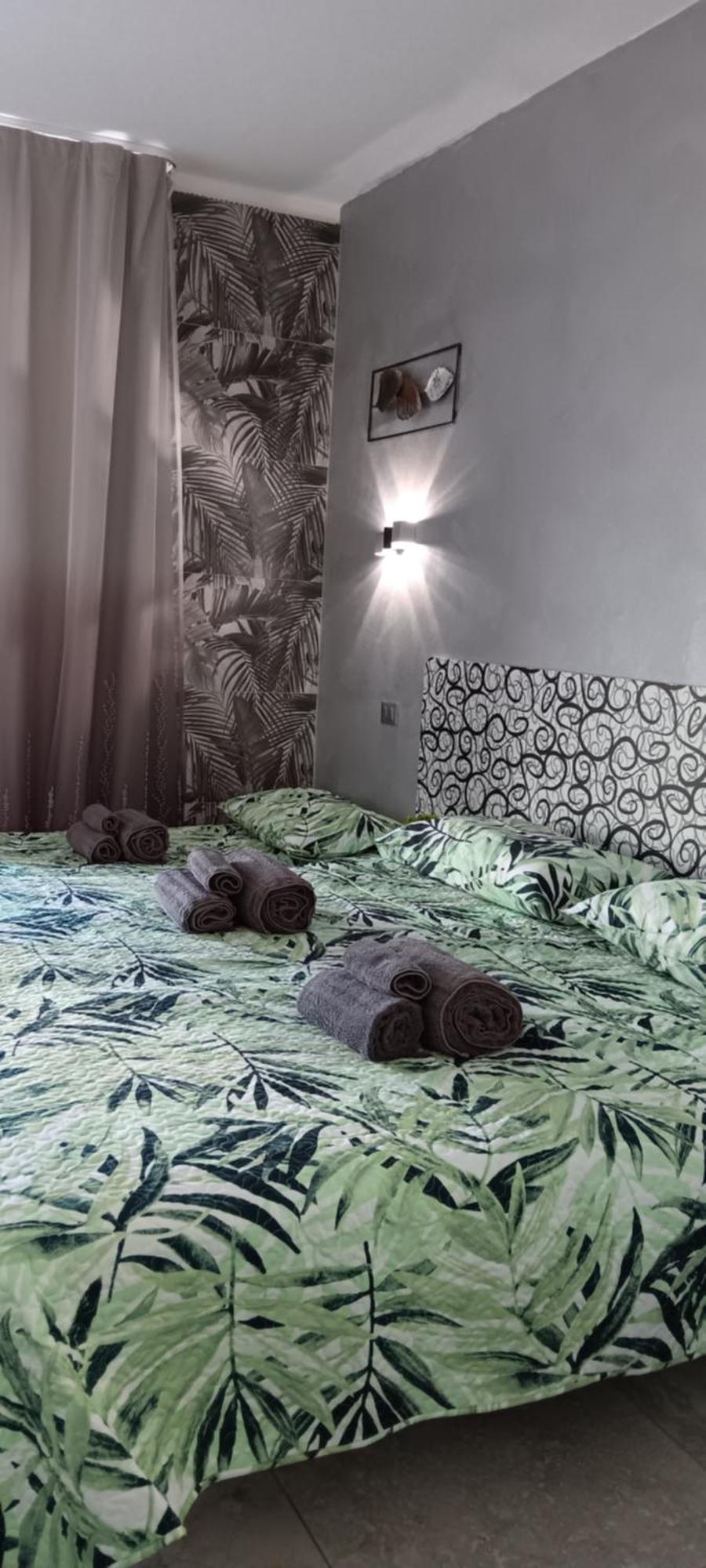 La Famiglia Doppia Hotell Ca Bianca Exteriör bild